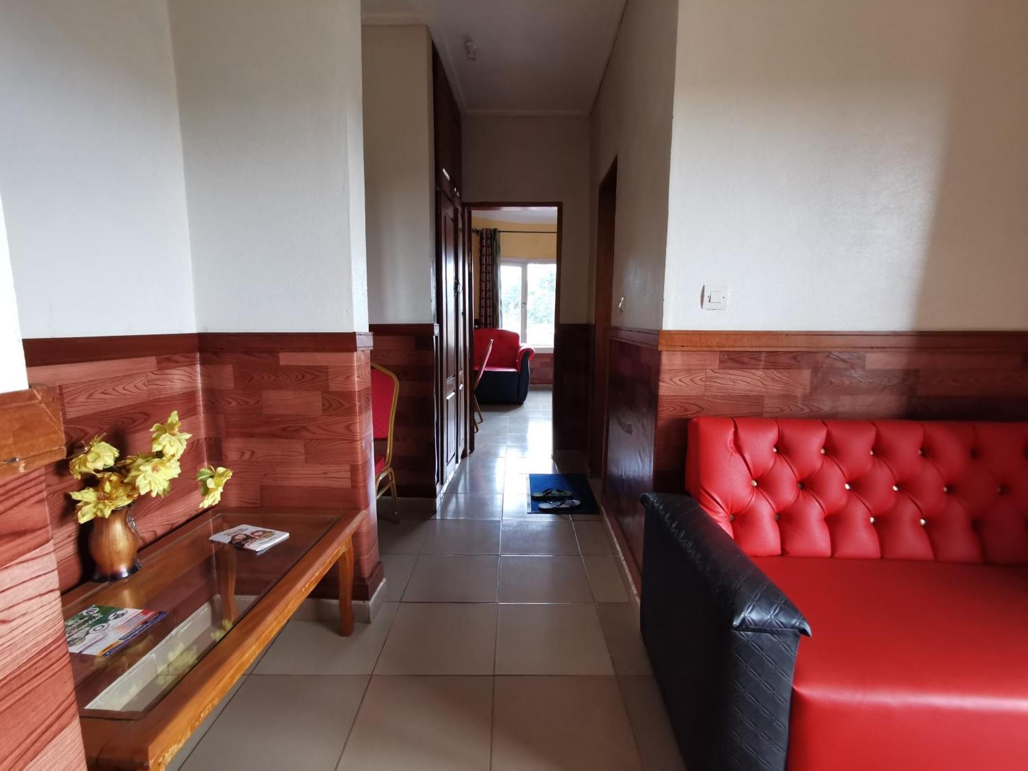 Tchatcha Hotel Yaounde Exterior photo